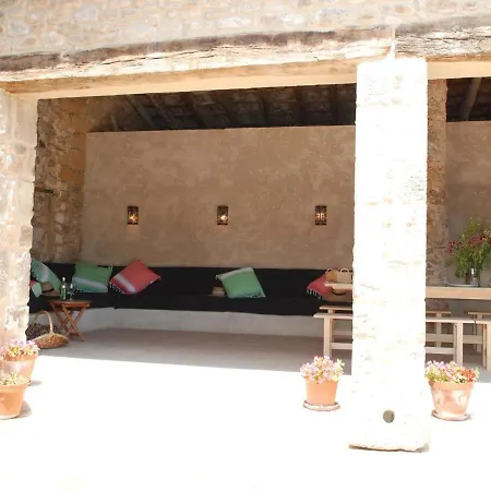 Spacious In Navata