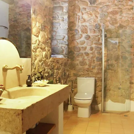 Spacious In Ferienhaus Navata