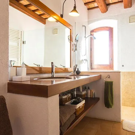 Ferienhaus Spacious In *