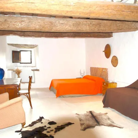 Belvilla By Oyo Borras Vakantiehuis Navata