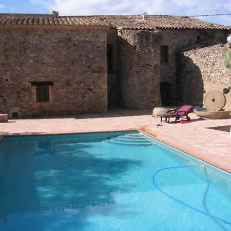 Belvilla By Oyo Borras Vakantiehuis Navata